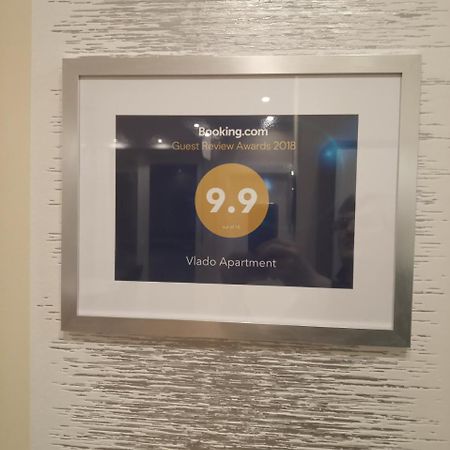 Vlado Apartment เบลเกรด ภายนอก รูปภาพ